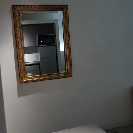 Aparthotel Smartroom Lula Di Correggio