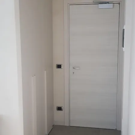 Aparthotel Smartroom Lula Di Correggio
